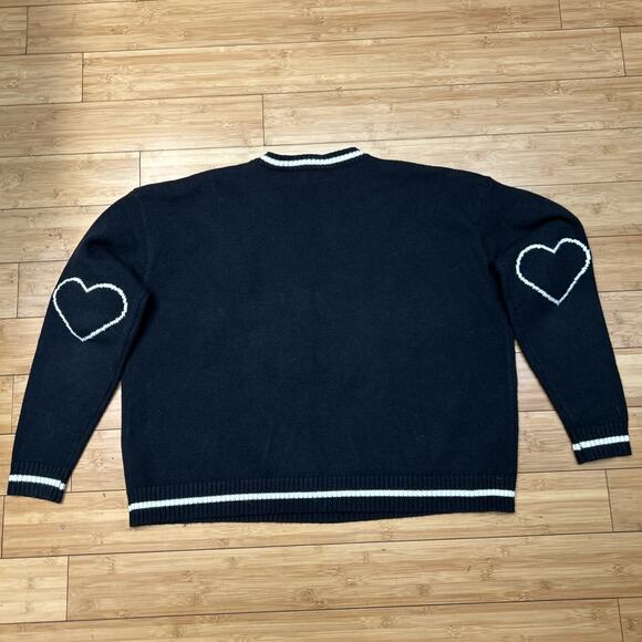 Heaven Can Wait Women M Sweater Knit Black White Skull V-Neck Heart Oversized - Picture 5 of 5